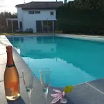 Bed & Breakfast Mas Des Vignes Piscine Chauffee Le Champ-Saint-Pere