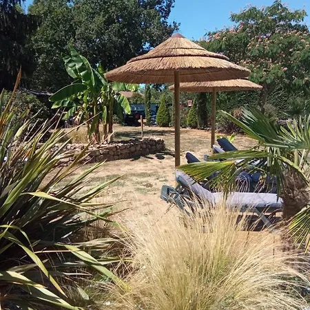 Mas Des Vignes Piscine Chauffee Le Champ-Saint-Pere
