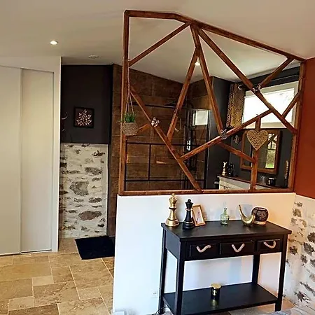 Bed & Breakfast Des Vignes D Hotes Et En Vendee Piscine Chauffee *