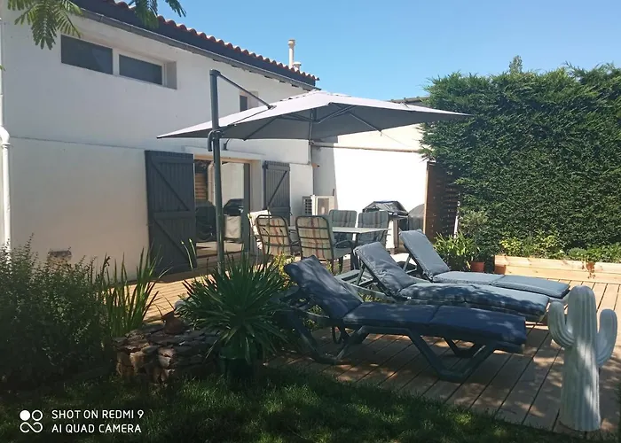 Mas Des Vignes Piscine Chauffee Le Champ-Saint-Pere