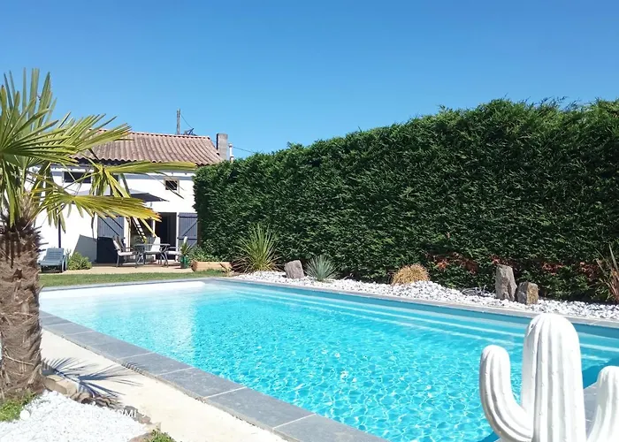 Mas Des Vignes Piscine Chauffee Le Champ-Saint-Pere